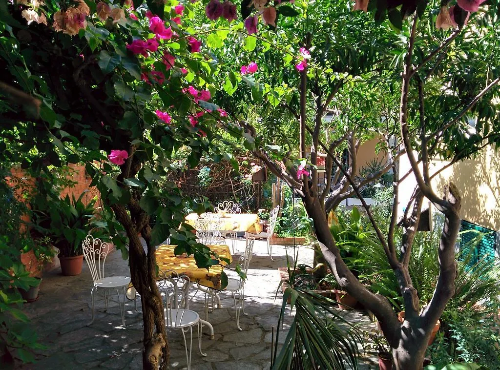 Hotel Villa Pina Laigueglia